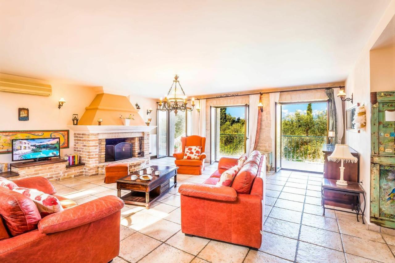 Paola Kassiopi By Posarellivillas Villa *